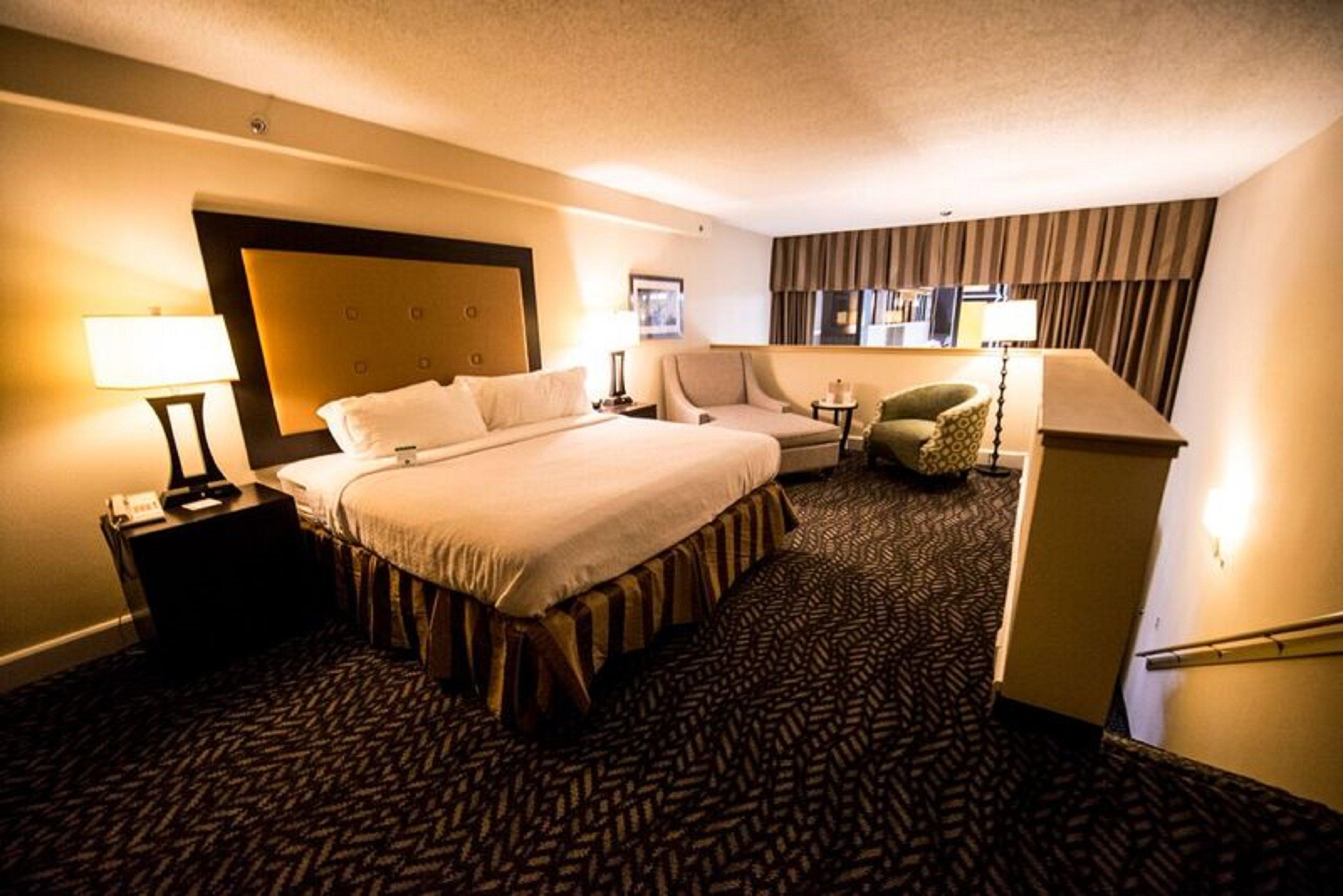 Holiday Inn Little Rock-Airport-Conference Center By Ihg Exterior photo