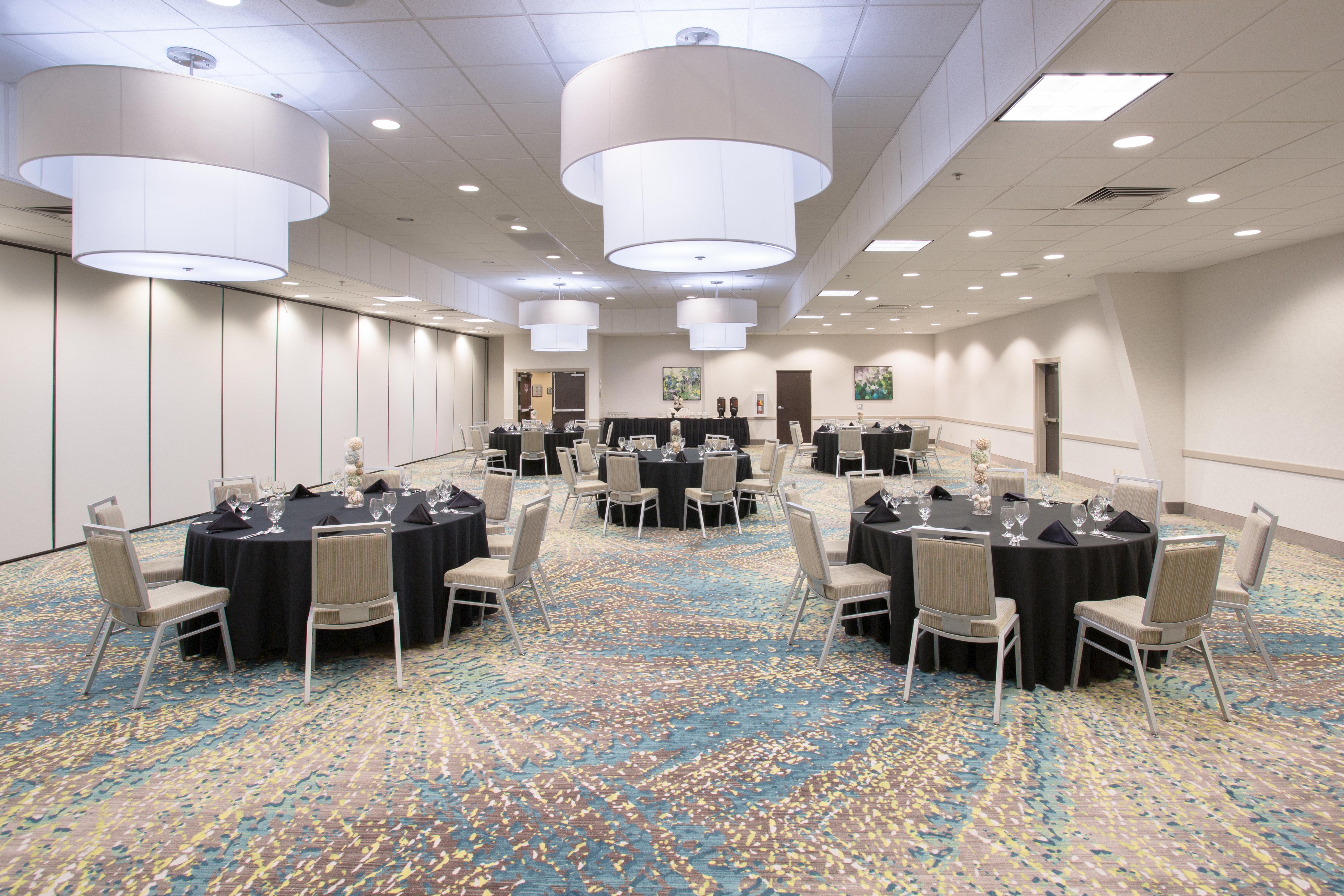 Holiday Inn Little Rock-Airport-Conference Center By Ihg Exterior photo