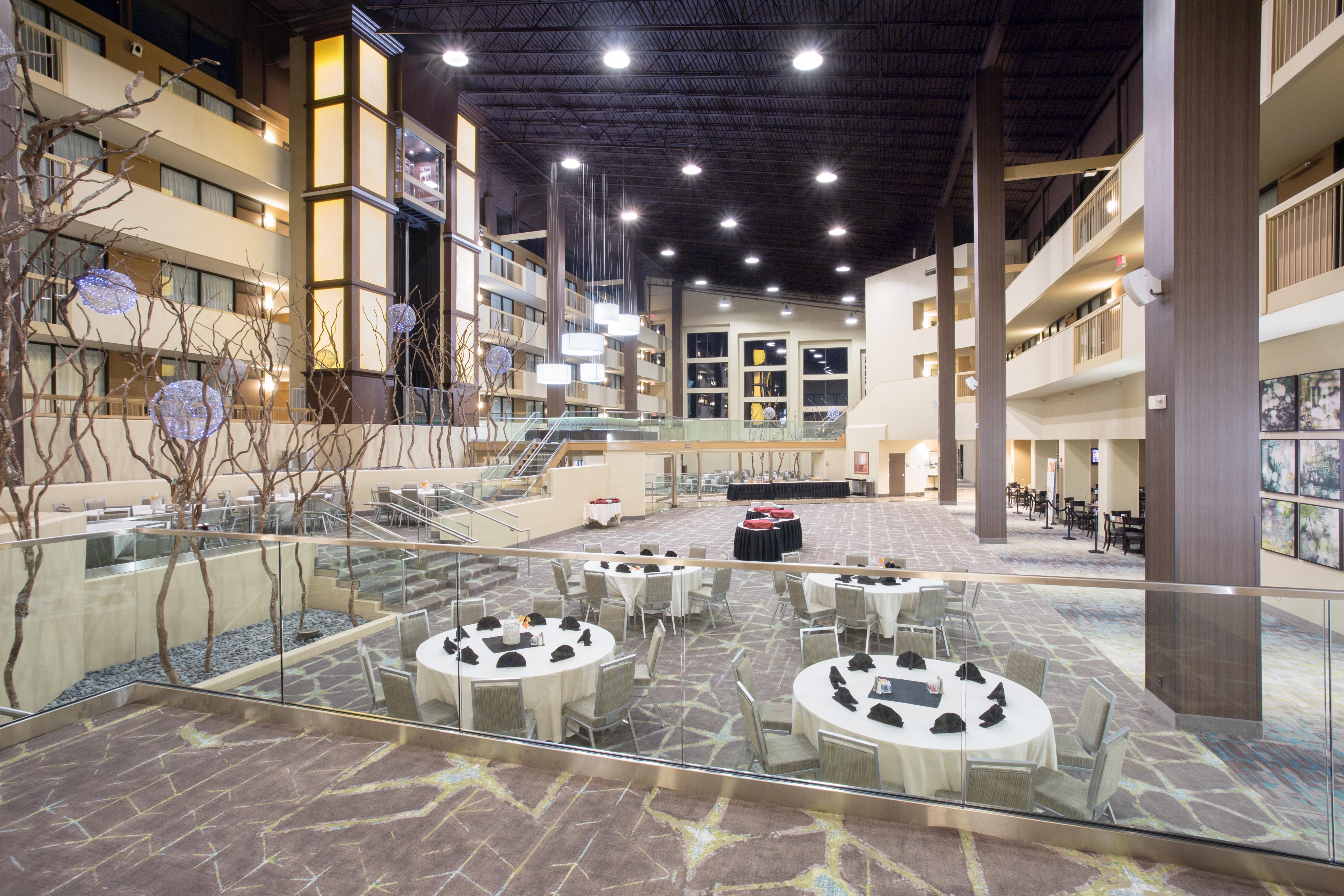 Holiday Inn Little Rock-Airport-Conference Center By Ihg Exterior photo