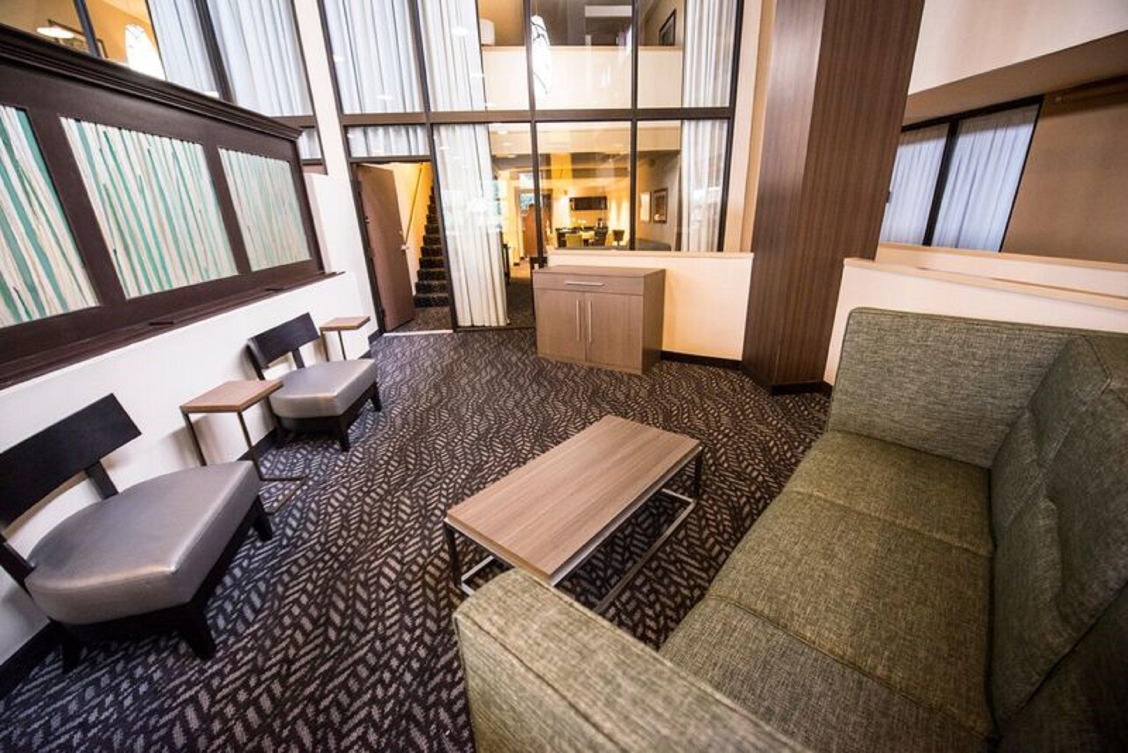 Holiday Inn Little Rock-Airport-Conference Center By Ihg Exterior photo