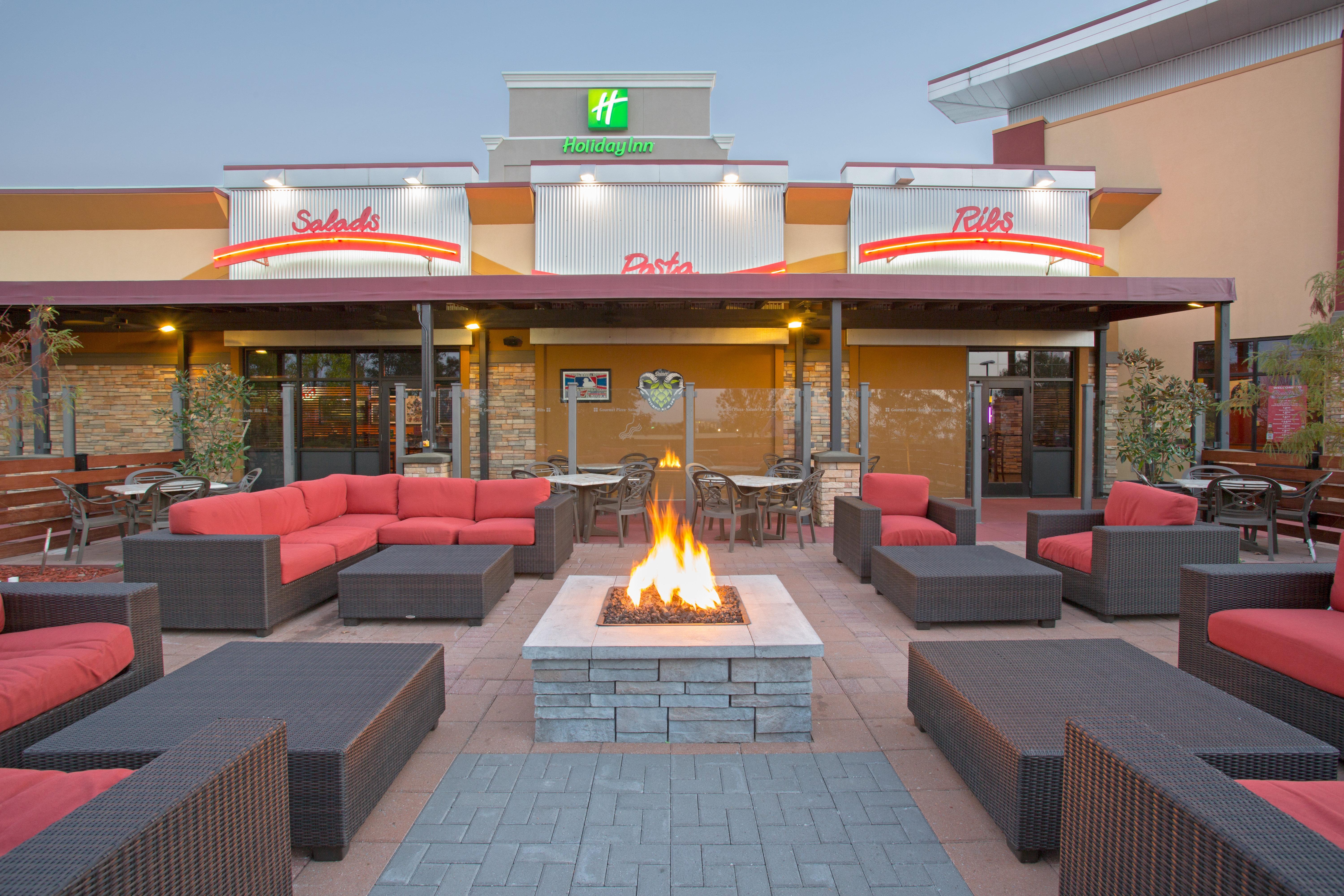 Holiday Inn Little Rock-Airport-Conference Center By Ihg Exterior photo